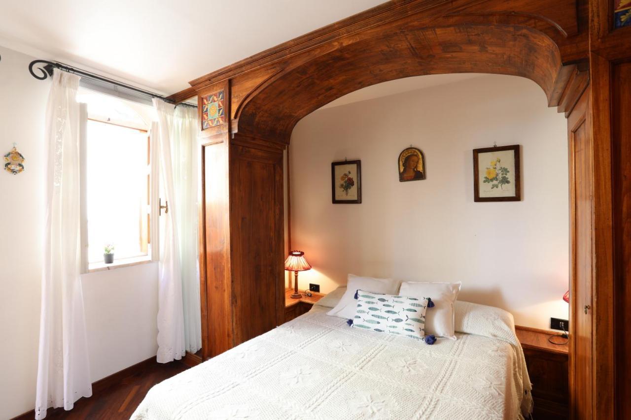 Porta Catania & Duomo Cozy Apartment Taormina Exterior foto